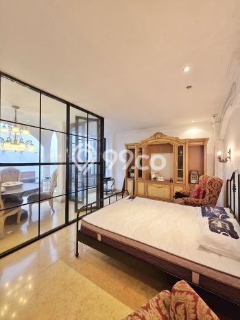 Hunian Mewah LB 350m2 Siap Pakai Desain Elegan di Pondok Indah, Jakarta Selatan Hunian Mewah LB 350m2 Siap Pakai Desain Elegan di Pondok Indah, Jakarta Selatan