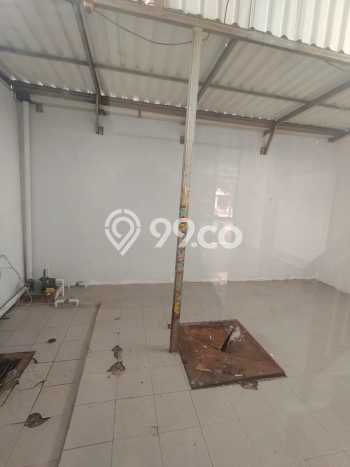 Ruko Disewa di Jakarta Timur dengan LB 90m2 Area Komersial Ramai Ruko Disewa di Jakarta Timur dengan LB 90m2 Area Komersial Ramai
