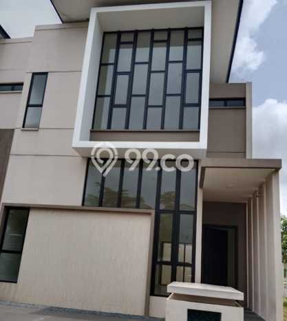 For Sale Rumah Mewah Exclusive di Cakung, Jakarta Timur For Sale Rumah Mewah Exclusive di Cakung, Jakarta Timur