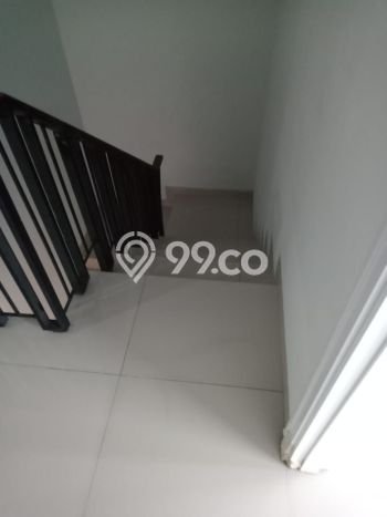 Lokasi terbaik! Rumah siap pakai disewakan di Kelapa Gading LB 107m2 Lokasi terbaik! Rumah siap pakai disewakan di Kelapa Gading LB 107m2