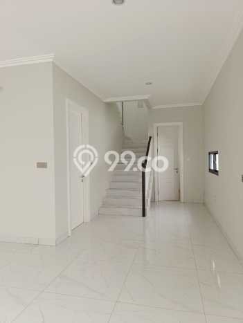Rumah sewa siap pakai 3 KT di Summarecon Crown Gading, Bekasi Rumah sewa siap pakai 3 KT di Summarecon Crown Gading, Bekasi