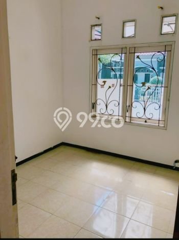 For Sale Rumah 2 Kamar Lokasi Strategis Nyaman dan Strategis di Rungkut For Sale Rumah 2 Kamar Lokasi Strategis Nyaman dan Strategis di Rungkut
