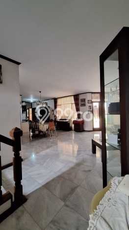 For Sale! Premium House LT 330m2 Desain Modern di Lebak Bulus For Sale! Premium House LT 330m2 Desain Modern di Lebak Bulus