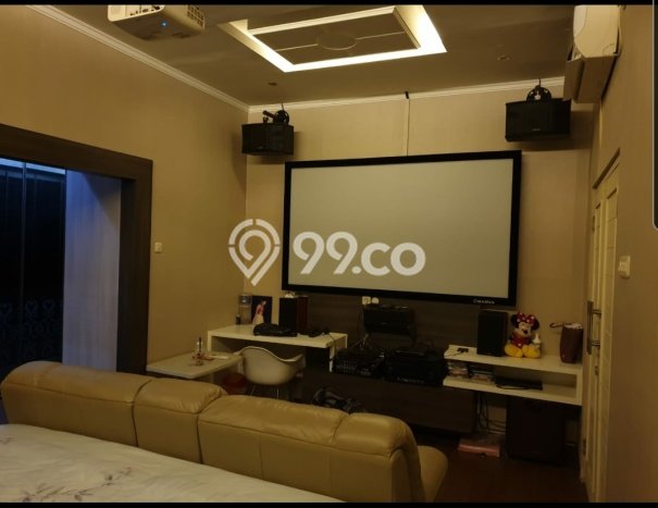 Jual Rumah Luas Megah Dengan View Eksklusif di Puri Mansion, Jakarta Barat Jual Rumah Luas Megah Dengan View Eksklusif di Puri Mansion, Jakarta Barat