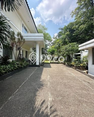Dijual Rumah Premium dengan Fasilitas Sekitar Komplit di Kebayoran Baru, Jakarta Selatan Dijual Rumah Premium dengan Fasilitas Sekitar Komplit di Kebayoran Baru, Jakarta Selatan