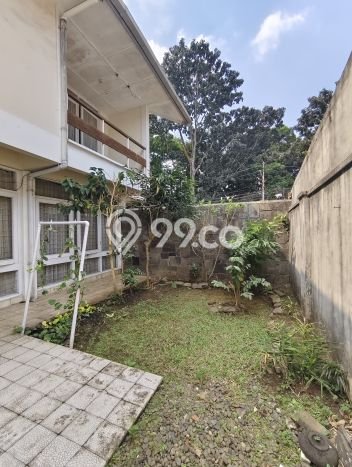 Siap Huni Rumah Mewah 7 Kamar di Coblong Dekat ke Mana Saja Siap Huni Rumah Mewah 7 Kamar di Coblong Dekat ke Mana Saja