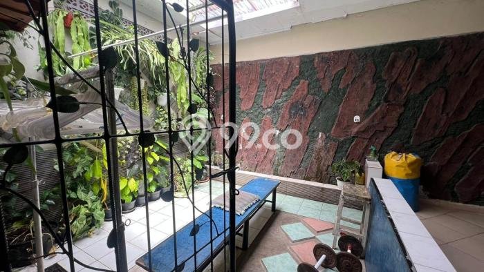 Hunian Elit LB 407m2 Siap Huni Desain Elegan di Lembang, Bandung Hunian Elit LB 407m2 Siap Huni Desain Elegan di Lembang, Bandung