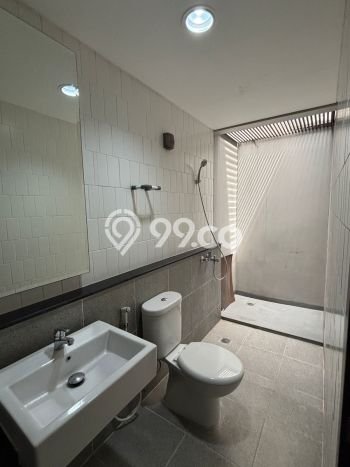 Jarang Ada! Rumah Kontrakan 4 Kamar Bagus Siap Huni Summarecon Bandung Jarang Ada! Rumah Kontrakan 4 Kamar Bagus Siap Huni Summarecon Bandung