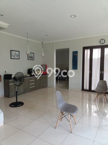 Rumah Terawat di , Bogor, Luas 350m2m² Bangunan 220m2m² HARGA MENARIK! Rumah Terawat di , Bogor, Luas 350m2m² Bangunan 220m2m² HARGA MENARIK!