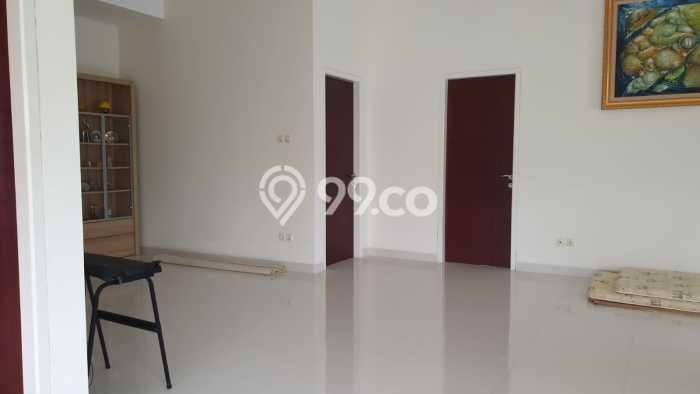 Hunian Elit LB 300m2 Siap Pakai Desain Elegan di Sentul City, Bogor Hunian Elit LB 300m2 Siap Pakai Desain Elegan di Sentul City, Bogor