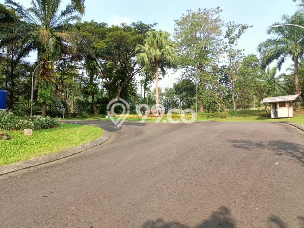 Kavling Tanah untuk Dijual di Sentul City, Bogor, Luas 1640m2 Kavling Tanah untuk Dijual di Sentul City, Bogor, Luas 1640m2