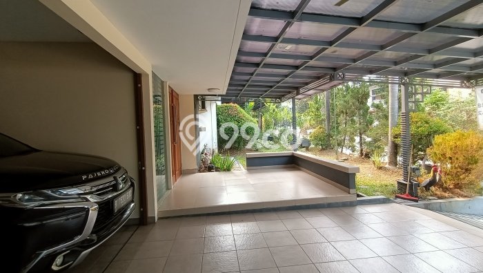 Rumah Elit LB 350m2 Siap Huni Desain Elegan di Sentul City, Bogor Rumah Elit LB 350m2 Siap Huni Desain Elegan di Sentul City, Bogor