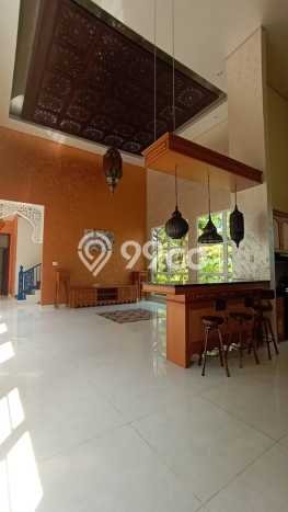 Rumah Luxury Modern Siap Huni di Sentul City Bogor Rumah Luxury Modern Siap Huni di Sentul City Bogor
