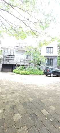 For Sale! Premium House LT 810m2 Desain Modern di Sentul City For Sale! Premium House LT 810m2 Desain Modern di Sentul City