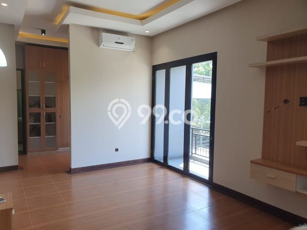For Sale! Luxury House LT 341m2 Desain Elegan di Sentul City For Sale! Luxury House LT 341m2 Desain Elegan di Sentul City