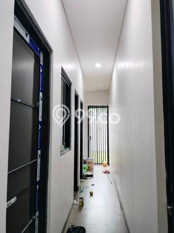 Rumah Mewah LB 250m2 Siap Pakai Desain Elegan di Sentul City, Bogor Rumah Mewah LB 250m2 Siap Pakai Desain Elegan di Sentul City, Bogor