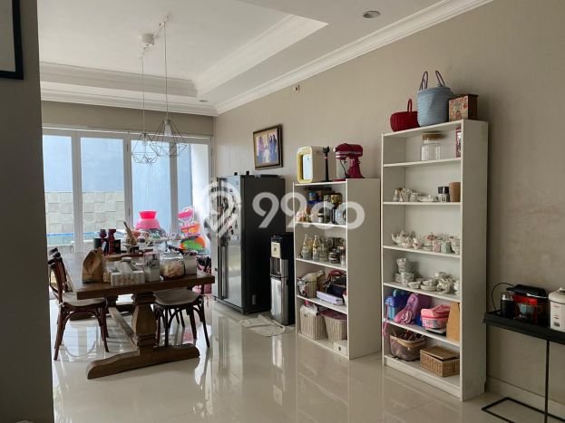 Ready to Use! Premium House LT 375m2 Desain Elegan di Sentul City Ready to Use! Premium House LT 375m2 Desain Elegan di Sentul City