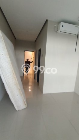 Ready to Use! Premium House LT 240m2 Desain Modern di Sentul City Ready to Use! Premium House LT 240m2 Desain Modern di Sentul City