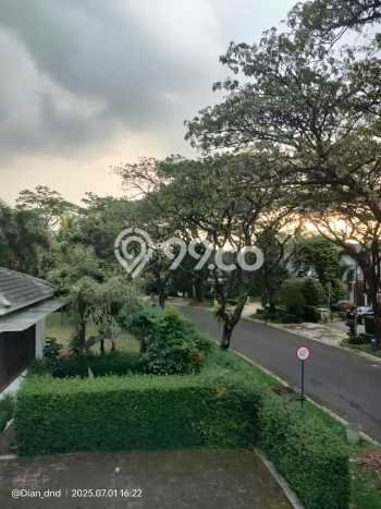 Disewakan! Rumah 5 Kamar Tidur &
4 Kamar Mandi di Sentul City, Bogor Disewakan! Rumah 5 Kamar Tidur &
4 Kamar Mandi di Sentul City, Bogor