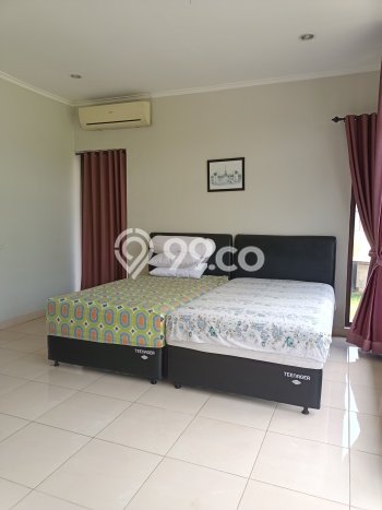 Rumah Terawat di , Bogor, Luas 350m2m² Bangunan 220m2m² HARGA MENARIK! Rumah Terawat di , Bogor, Luas 350m2m² Bangunan 220m2m² HARGA MENARIK!