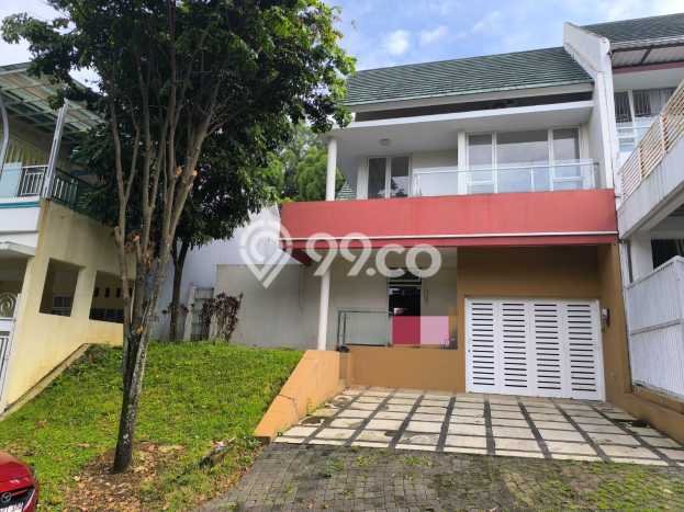 Dijual Rumah Luas Elegan Dengan View Eksklusif di Sentul City, Bogor Dijual Rumah Luas Elegan Dengan View Eksklusif di Sentul City, Bogor