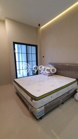 Ready to Use! Premium House LT 240m2 Desain Modern di Sentul City Ready to Use! Premium House LT 240m2 Desain Modern di Sentul City