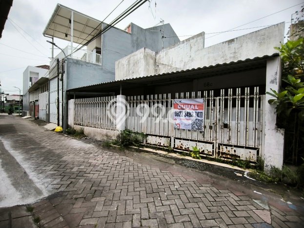 For Sale Rumah 3 Kamar Lokasi Ideal Nyaman dan Strategis di Kenjeran For Sale Rumah 3 Kamar Lokasi Ideal Nyaman dan Strategis di Kenjeran