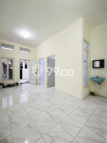 Rumah Strategis Modern Lb 80m2 di Waru, Sidoarjo Rumah Strategis Modern Lb 80m2 di Waru, Sidoarjo