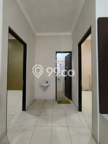 Rumah Modern 4 Kamar Siap Huni di Kompleks Perumahan Batu, Batu Rumah Modern 4 Kamar Siap Huni di Kompleks Perumahan Batu, Batu