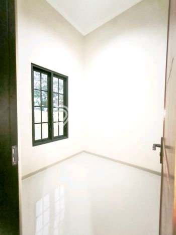Rumah kawasan , Surabaya, LT 50m2m² LB 40m2m² Rumah kawasan , Surabaya, LT 50m2m² LB 40m2m²