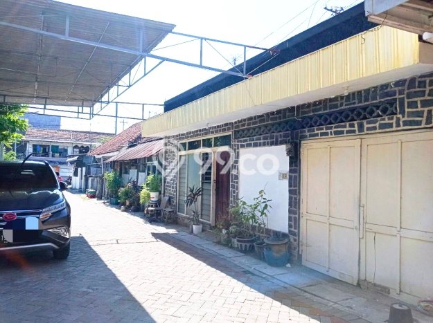 Jual Rumah Minimalis Bagus Punya 3 KT di Genteng Surabaya SHM Jual Rumah Minimalis Bagus Punya 3 KT di Genteng Surabaya SHM
