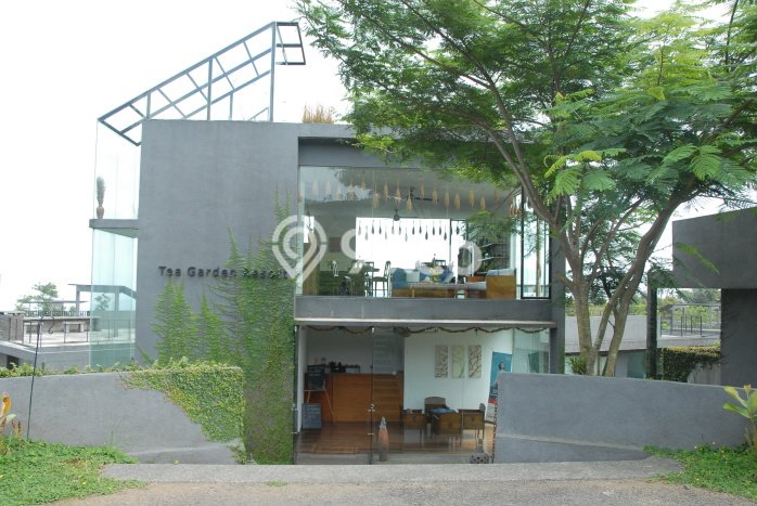 AREA TERSIBUK! Hotel di Ciater, Luas 4500m2m², Pusat Komersial AREA TERSIBUK! Hotel di Ciater, Luas 4500m2m², Pusat Komersial