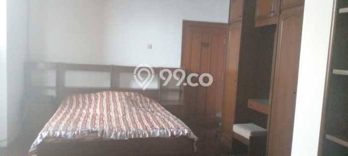 Rumah Kost untuk Dijual di Surya Sumantri Punya 9 Kamar Rumah Kost untuk Dijual di Surya Sumantri Punya 9 Kamar