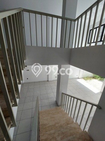 PROMO SPESIAL! Rumah Siap Huni di Sukajadi, Bandung, Luas 195m2m² Bangunan 320m2m² PROMO SPESIAL! Rumah Siap Huni di Sukajadi, Bandung, Luas 195m2m² Bangunan 320m2m²