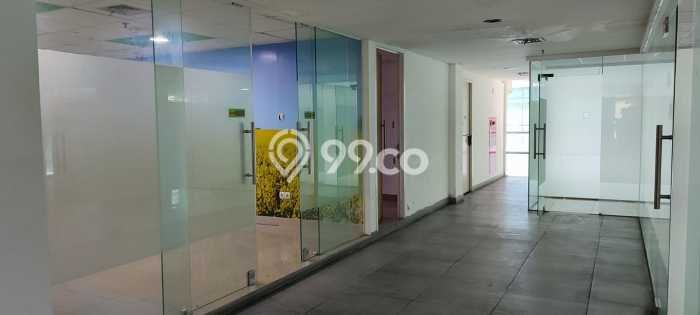 Untuk Disewa Kantor di Coblong Bandung LT 550m2, LB 550m2 Untuk Disewa Kantor di Coblong Bandung LT 550m2, LB 550m2