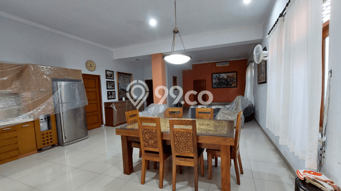 Siap Huni Rumah Mewah 10 Kamar di Coblong Dekat ke Mana Saja Siap Huni Rumah Mewah 10 Kamar di Coblong Dekat ke Mana Saja