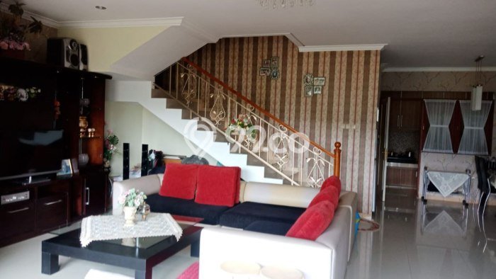 GOOD DEAL! Rumah Premium di Dago Pakar, Luas 149m2m² Bangunan 230m2m² GOOD DEAL! Rumah Premium di Dago Pakar, Luas 149m2m² Bangunan 230m2m²