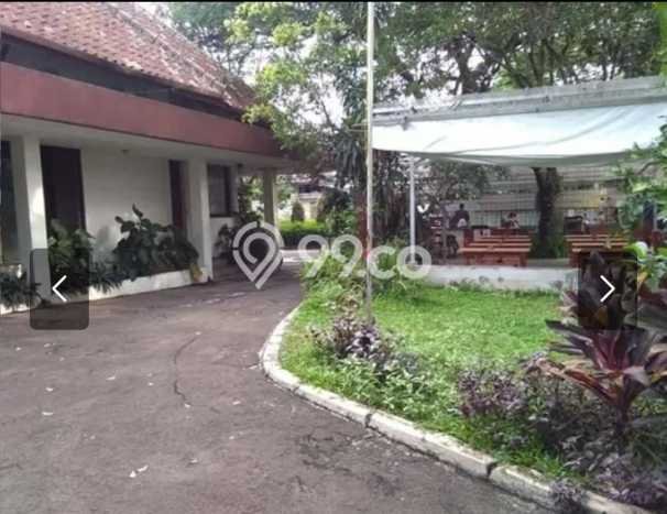 Komersial Dijual di Coblong Bandung dengan Luas Bangunan 1300m2 Komersial Dijual di Coblong Bandung dengan Luas Bangunan 1300m2