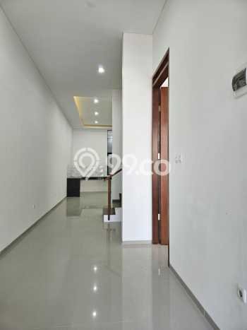 For Sale! Premium House LT 139m2 Desain Elegan di mekar wangi For Sale! Premium House LT 139m2 Desain Elegan di mekar wangi