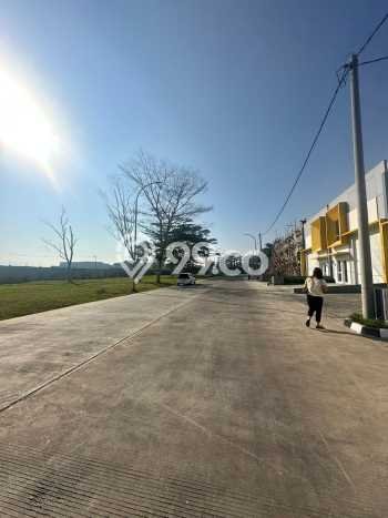 Gudang Dijual di Bandung LT 294m2 & LB 162m2 Lokasi Terbaik! Gudang Dijual di Bandung LT 294m2 & LB 162m2 Lokasi Terbaik!