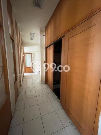 Ruko Dijual di Bandung LT 102m2 & LB 260m2 Lokasi Terbaik! Ruko Dijual di Bandung LT 102m2 & LB 260m2 Lokasi Terbaik!