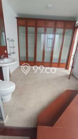 Ready to Use! Luxury House LT 200m2 Desain Elegan di Singgasana Ready to Use! Luxury House LT 200m2 Desain Elegan di Singgasana