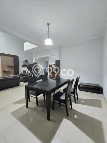 Hunian Prestisius 4 Kamar Disewakan Hanya Rp 3,9 Miliar/ Tahun di Bandung Hunian Prestisius 4 Kamar Disewakan Hanya Rp 3,9 Miliar/ Tahun di Bandung