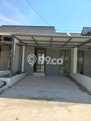Jual Rumah Eksklusif 2 KT di Taman Kopo Indah, Bandung Jual Rumah Eksklusif 2 KT di Taman Kopo Indah, Bandung
