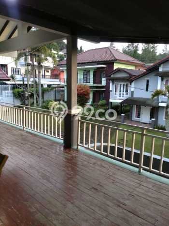 Vila di , Luas 250m2m², Lokasi Strategis Vila di , Luas 250m2m², Lokasi Strategis