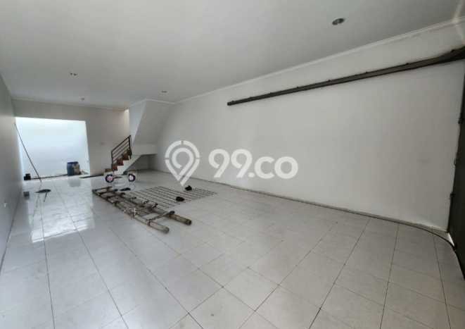 Ruko Dijual di Bandung LT 117m2 & LB 135m2 Lokasi Terbaik! Ruko Dijual di Bandung LT 117m2 & LB 135m2 Lokasi Terbaik!