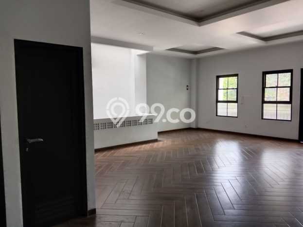 Komersial Bagus Dijual LB 400m2 Lokasi Strategis Bandung Area Cocok untuk Bisnis Komersial Bagus Dijual LB 400m2 Lokasi Strategis Bandung Area Cocok untuk Bisnis