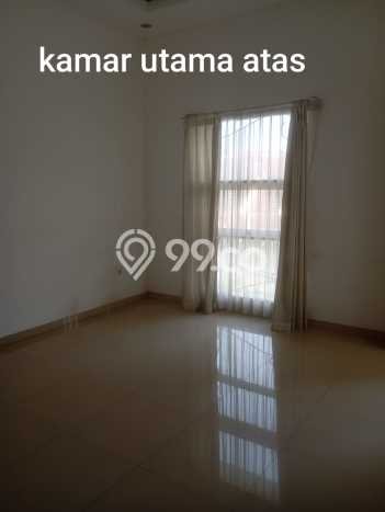 Disewakan! Rumah 3 Kamar Tidur &
4 Kamar Mandi di Mekar Wangi, Bandung Disewakan! Rumah 3 Kamar Tidur &
4 Kamar Mandi di Mekar Wangi, Bandung