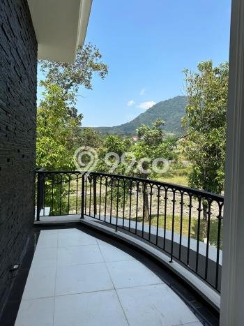 Jual Rumah Mewah Megah Dengan View Cantik di Sentul, Bogor Jual Rumah Mewah Megah Dengan View Cantik di Sentul, Bogor