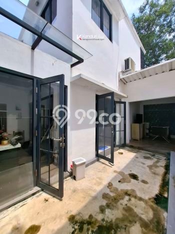 Dijual Rumah 4 Kamar Lokasi Strategis Bagus dan Strategis di Jagakarsa Dijual Rumah 4 Kamar Lokasi Strategis Bagus dan Strategis di Jagakarsa